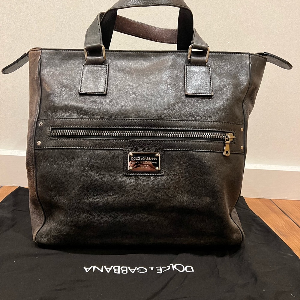 Dolce and Gabbana vintage Black Leather Men’s tote.